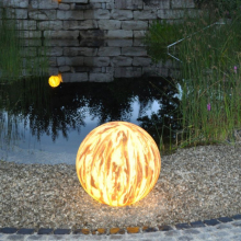  - Designové venkovní svítidlo ve tvaru koule z přírodního pískovce, Epstein-Design
